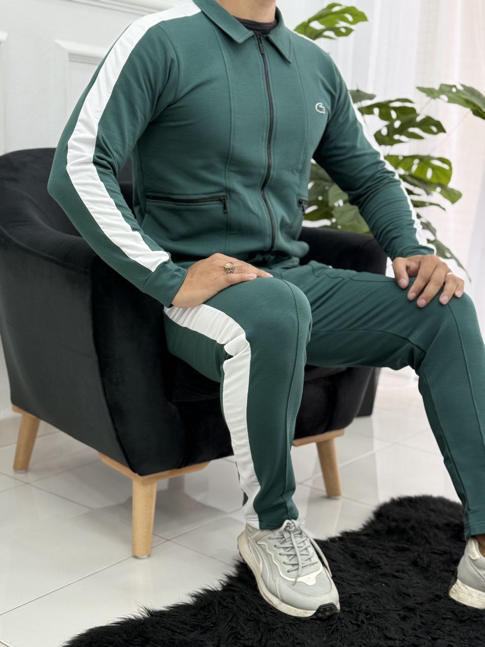 طقم رياضي رجالي فاخر ستايل لاكوست