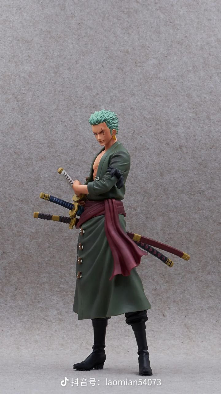 ✨💚 تمثال زورو – بطل ون بيس الأسطوري 💚✨